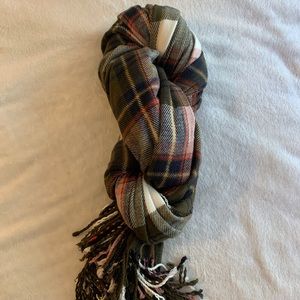 Abercrombie & Fitch Blanket scarf